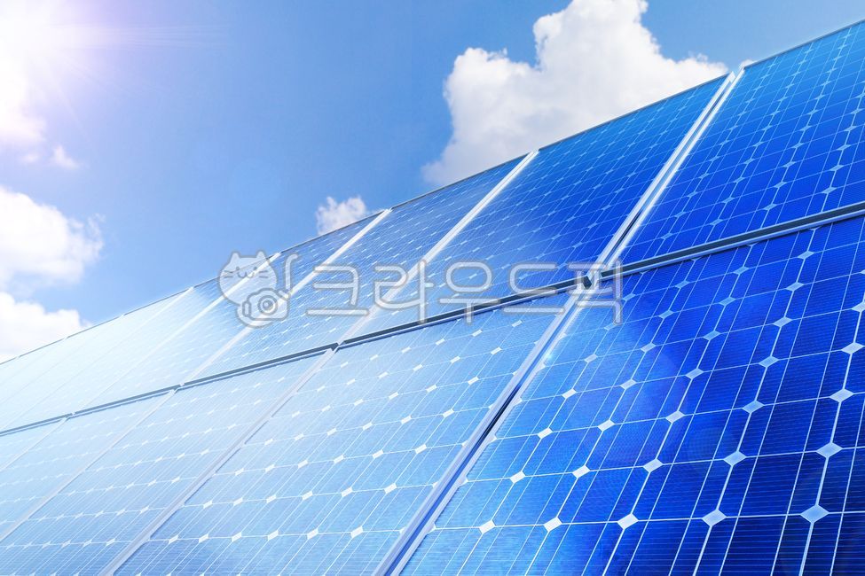 solarpanels,clean energy,supply,copy space,Development,sight,energy,Green Energy,sky,generation,environmental,Saving,ray,stainless,closeup,renewable,warming,Sunny,sustainable,bright,solar,industry,electricaldevice,cell,sun,modern,grass,power,panel,close,c