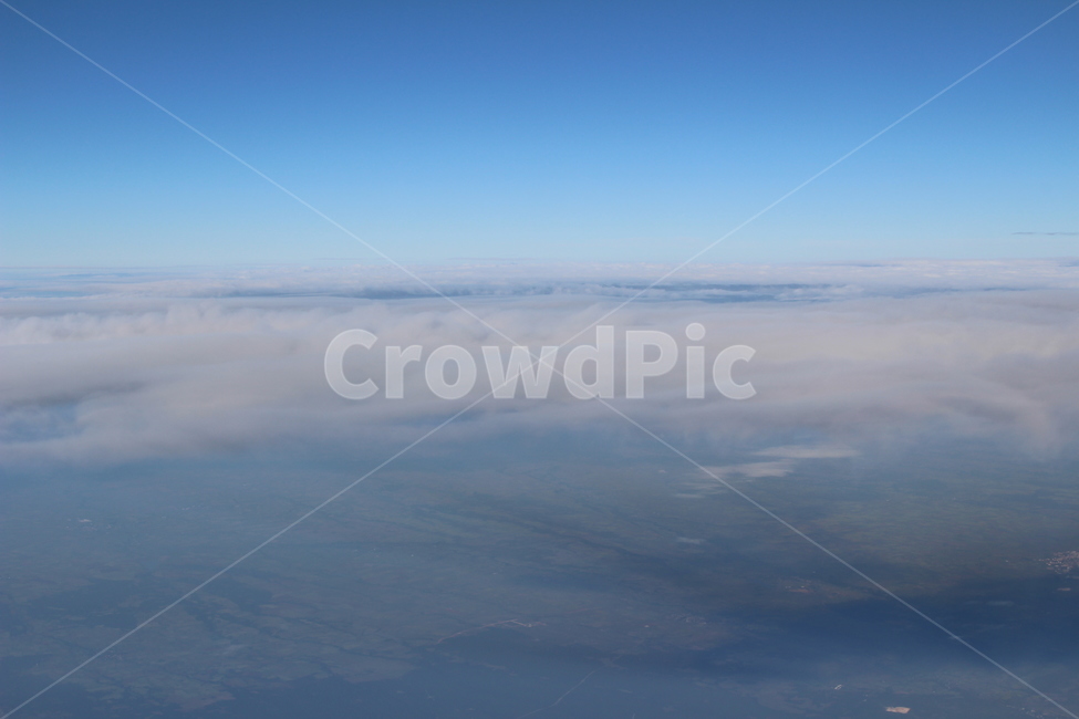 cloud,sky,airplane,Scenery outside the plane,Outside the airplane window