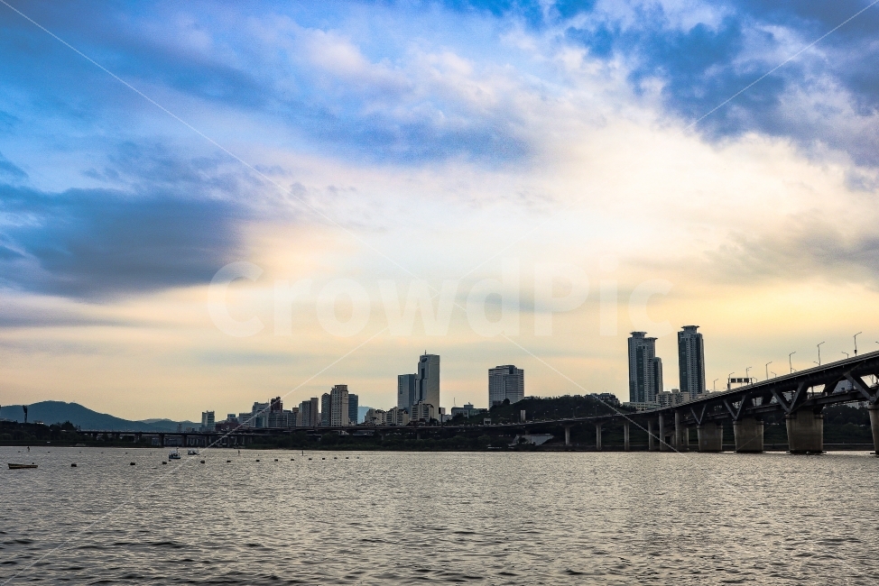 서울,한강,풍경,노을,한강공원,감성사진,뚝섬,seoul,해질녘,도시,풍경,city,landscape,시티,metropolis,중심지,urban,어반,building,건물,town