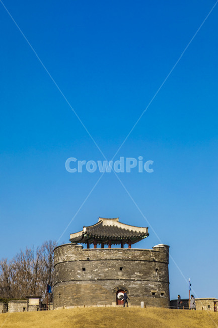 화성,수원화성,세계문화유산,문화재,국민관광지,성곽,성,성벽,동북노대,한국전통,한국문화,korean traditional,korean culture,랜드마크,landmark,tourist attraction,한국랜드마크,한국관광지,한국명소,korea landmark,korea tourist attraction,건축물,건물외관,exterior,building,structure,architecture,construction