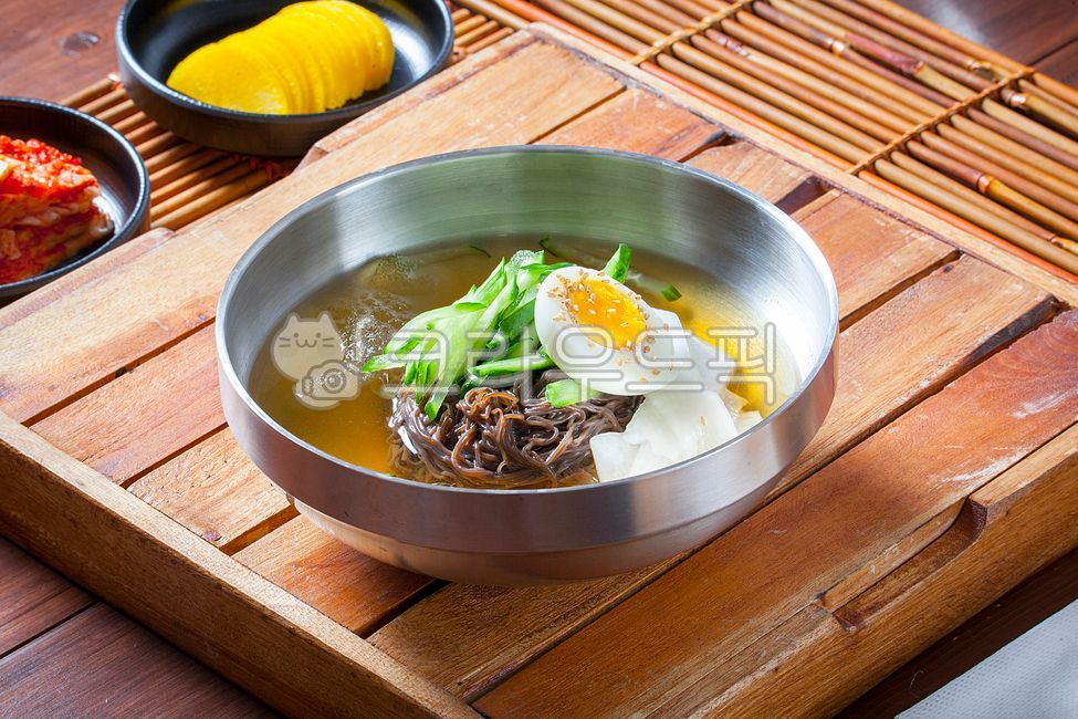 Mulnaengmyeon,Naengmyeon,Cooking,Lunch Meal,traditional cuisine,egg,Summer food,cucumber,Bibimnaengmyeon,Naengmyeon bowl,vegetables,Seasonal food,Korean food,healthy food,ingredients,buckwheat noodles,nutritious food,Bowl,Korean restaurant,Mulnaeng,delica