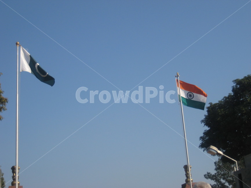 파키스탄,인도,국기,평화,파란하늘