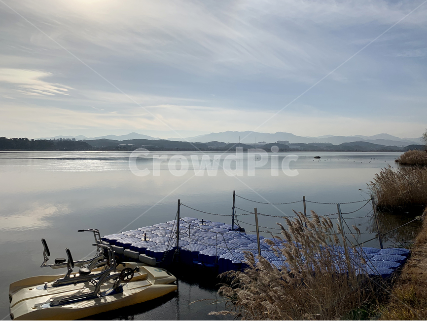 선박,watercraft,water,물,waterfront,워터프론트,호수,lake,강원도,gangwondo,경포호,gyeongpoholake,풍경,landscape