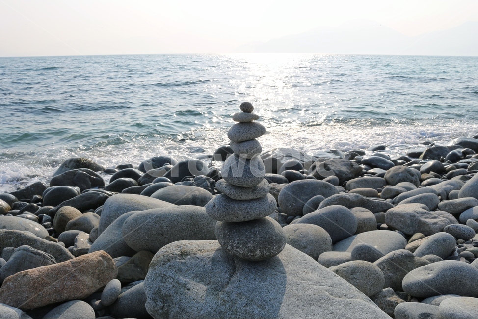 풍경,돌탑,바다,일몰,돌멩이,해변,바다,beach,sea,한국전통,한국문화,korean traditional,korean culture,종교,신앙,religion,belief,faith