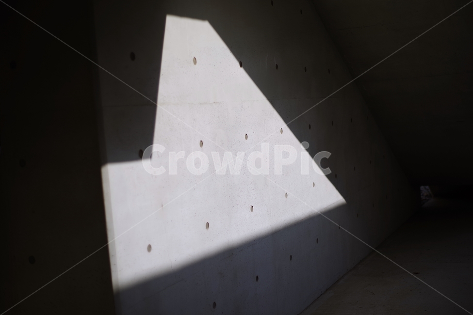 그림자,화살표,방향,shadow,실루엣,흑백,흑백사진,감성,감성사진,direction,흑백,모노톤,monochrome,black and white,인테리어,실내디자인,interior design