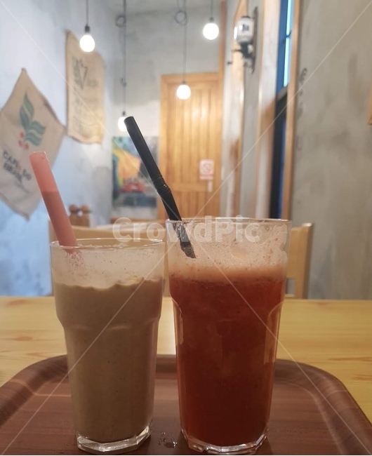 카페,음료,커플,분위기,다채로움