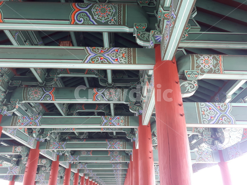 한국,전통,단청,한옥,건축,역사,오방색,건축물,아름다움,전통의미