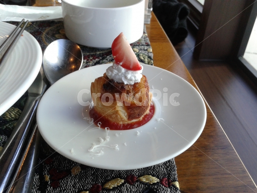 외식,애피타이저,뷔페,식사,맛,음식,식재료,요리,food,cook,meal,dishes,food reserves,빵,bread,디저트,간식,후식,dessert,snack