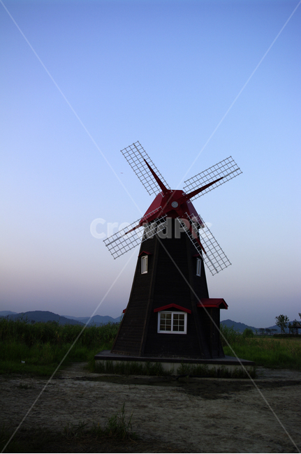 풍차,하늘,공원,노을,color,건축물,건물외관,exterior,building,structure,architecture,construction