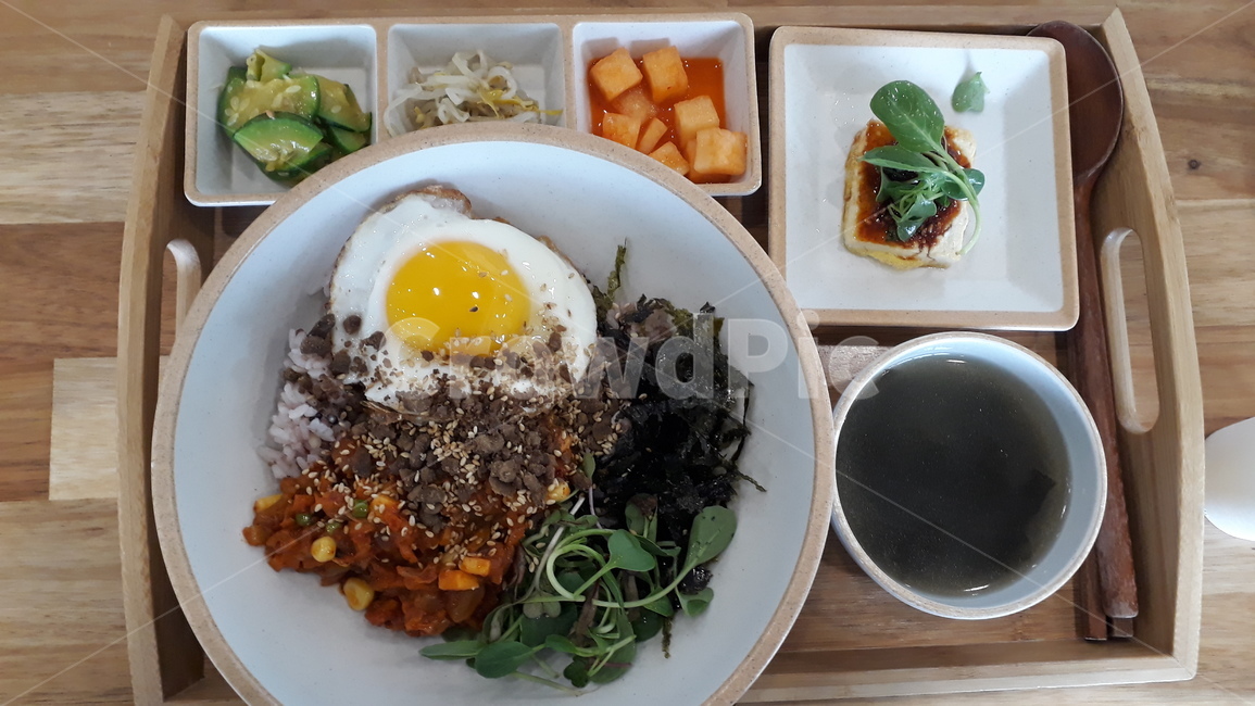 음식,비빔밥,한그름음식,새싹비빕밥,덮밥