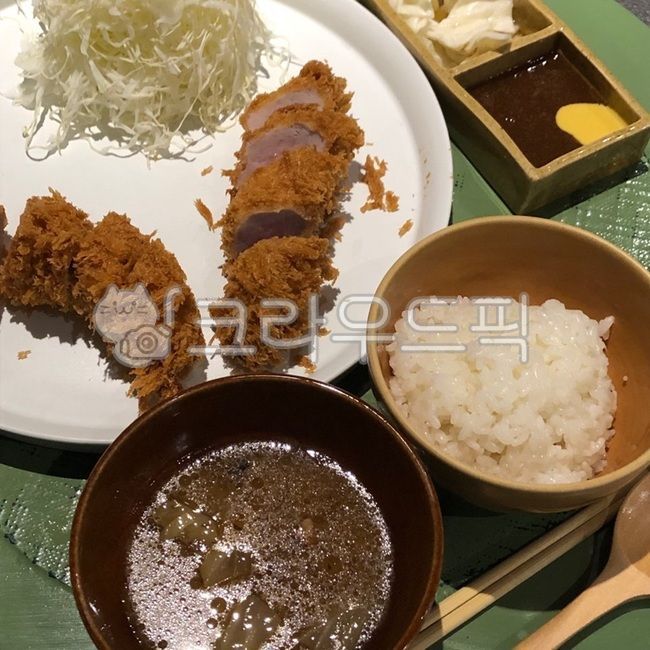 soup,Japanese food,dish,Tenderloin pork cutlet,Japanese pork cutlet,pork cutlet,rice,food