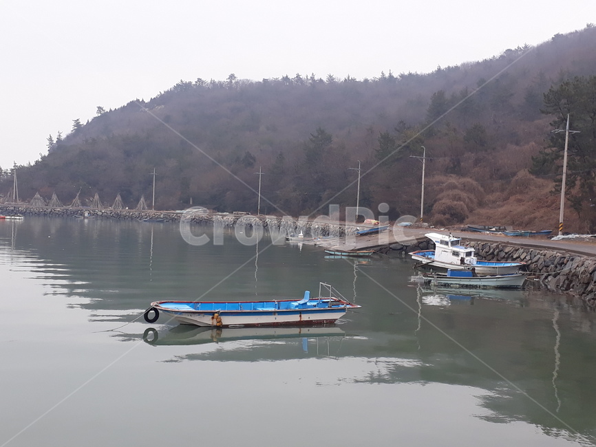 바닷가,배한척,여유로움,어촌생활,여유,고흥금산