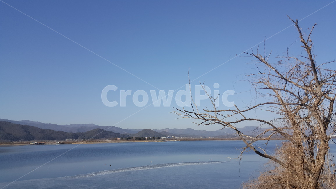 호수,겨울,겨울풍경,겨울호수,공지천,야외,풍경,춘천,춘천공지천,얼음,얼음호수,추위,겨울,계절,winter,season,자연,풍경,nature,landscape,water,물,outdoors,옥외