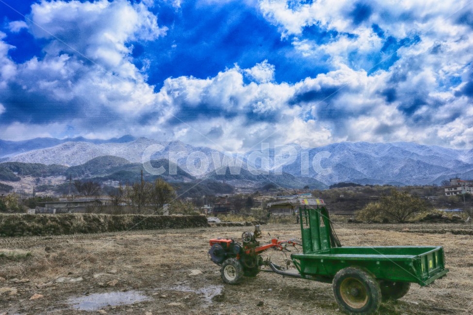 경운기,풍경,눈,하늘,구름,겨울,nature,sky,cloud,산,mountain,hdr,겨울,계절,winter,season,자연,풍경,nature,landscape,한국자연풍경,한국자연경관,korea nature landscape,교통,교통수단,traffic,transportation,outdoors,옥외,machine,기계,wheel,바퀴