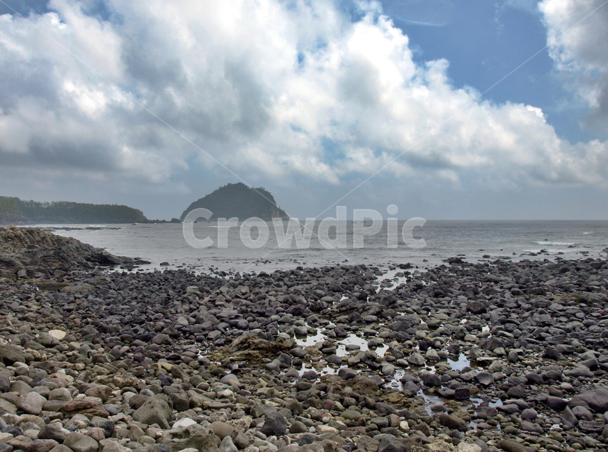 섶섬,해변,바다,올레6코스,올레길,제주,서귀포,푸른하늘,흰구름,자연,풍경,nature,landscape,한국자연풍경,한국자연경관,korea nature landscape,제주도,jeju,jeju island