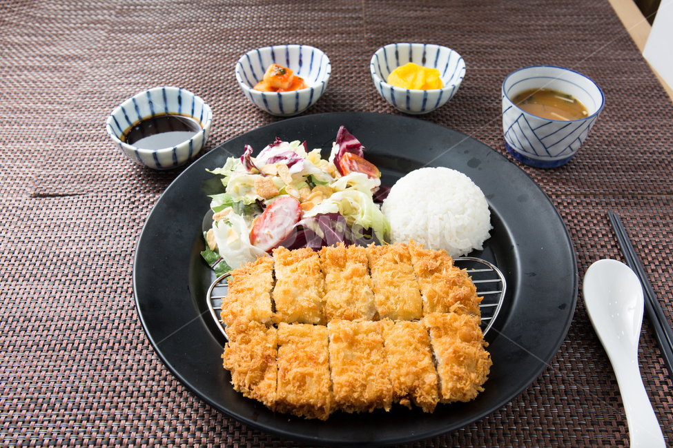 돈까스,돈까스정식,음식,요리,일식,음식,식재료,요리,food,cook,meal,dishes,food reserves,일식,일본음식,일본요리,Japanese food,Japanese dishes,Japanese meal,Japanese cook