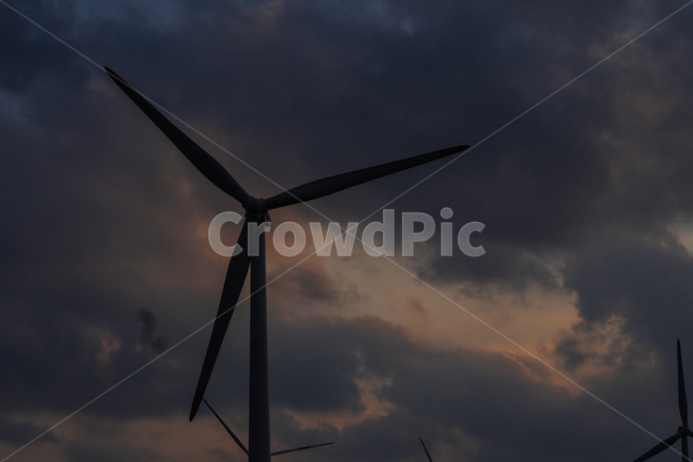 제주도,바다,풍차,노을,일몰,해안도로,하늘,태양,산업,industry,industrial,에너지산업,energy industry