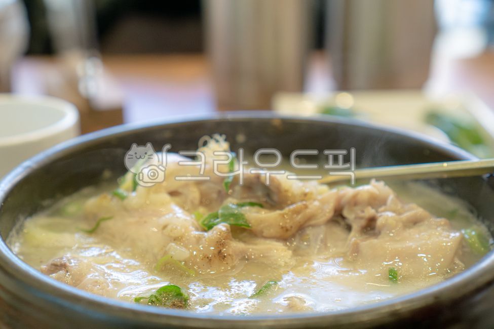 삼계탕,닭요리,보양식,겨울보양식,복날,뚝배기,뚝배기요리,음식,한식,식사,food,koreanfood,meal,hotmeal,hotpot,chickensoup