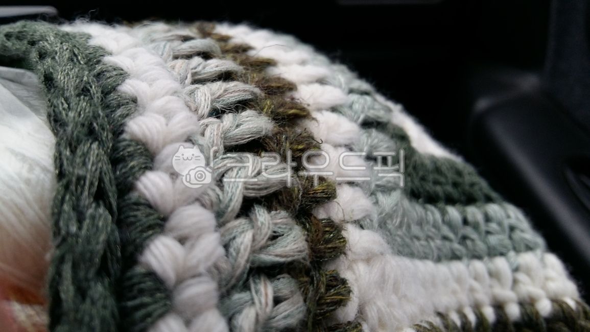 crochet hook,color scheme,hand knitting,neat,handicraft