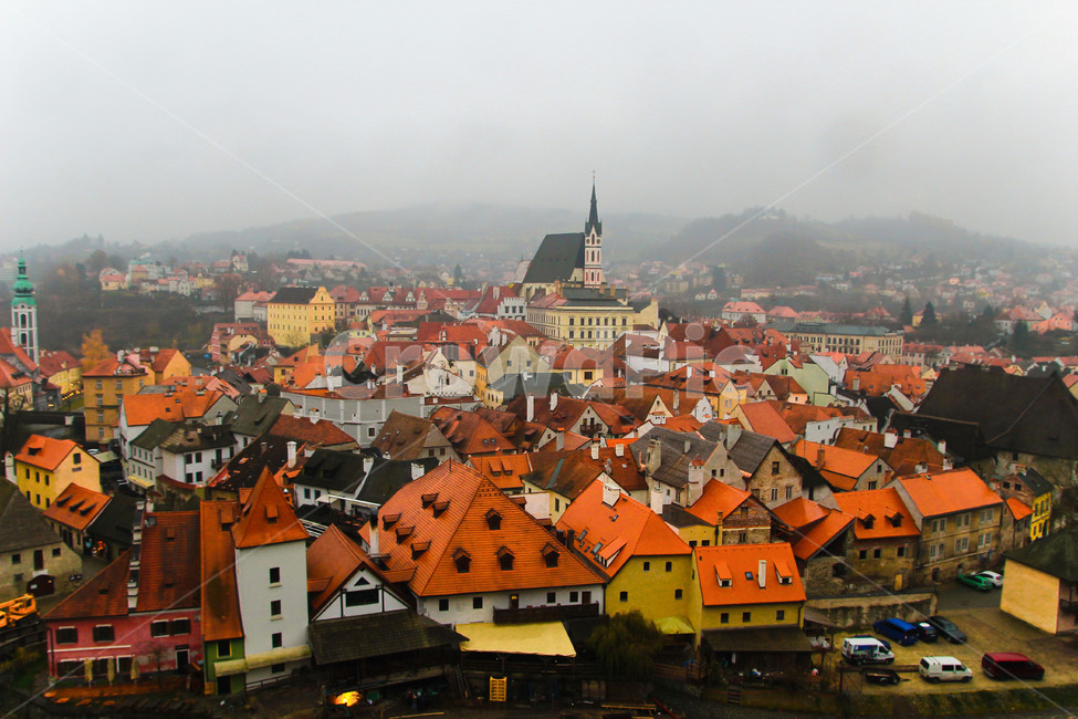 체코,프라하,유럽,체스키,체스키크로믈로프,praha,prague,세계문화유산,유네스코,동유럽,건물,주택가,자동차,나무,안개,건축물,프라하성,성베드로성당,프라하야프라하성야경,야경,Prague,Czech,Castle,nightscape,nightview,nightscene,도시풍경,city,landscape,해외,외국,세계,foreign,oversea,world,랜드마크,landmark,tourist,attraction,building,architecture,spire,첨탑,steeple,뾰족한탑,tower,탑,도시,풍경,city,landscape,해외,외국,세계,foreign,oversea,world,세계도시풍경,해외도시풍경,외국도시풍경,world cityscape,roof,지붕,car,차,vehicle,차량,transportation,교통,automobile