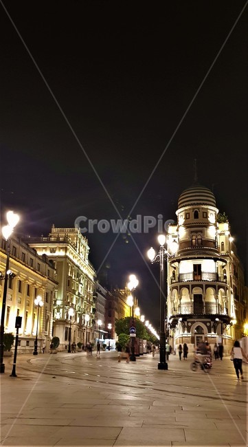 anightscene,background,spain,sevillia,road,nightdistance,midnight,astreetlamp,light,야경,배경,스페인,세비야,길,밤거리,자정,가로등,불빛,산책,야경,밤,풍경,nightscape,night,landscape,도시,city,해외,외국,세계,foreign,oversea,world,세계도시풍경,해외도시풍경,외국도시풍경,world cityscape,town,시티,building,건물,downtown,도심,urban,어반,architecture,건축물,metropolis,중심지