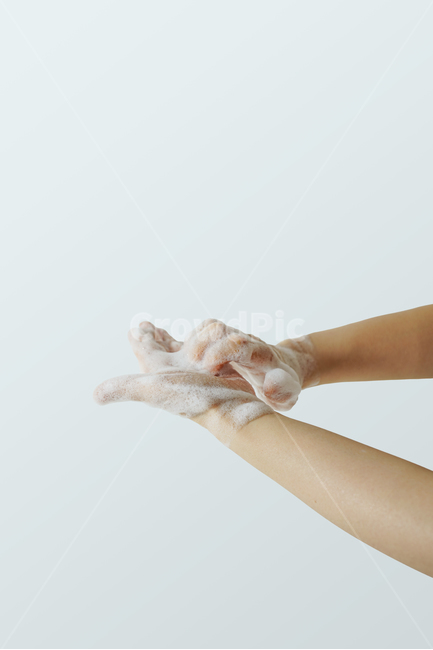 손,손소독,손씻기,공중보건,위생,비누거품,거품,비누,청결,누끼,보건,의료,헬스케어,건강,감염,핸드워시,손청결,hand,wash,bubble,health,medical,clean,사람,person,human,사람,인물,인간,human,person,신체일부,몸,body