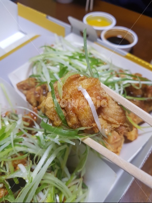 치킨,파닭,배달,음식,야식