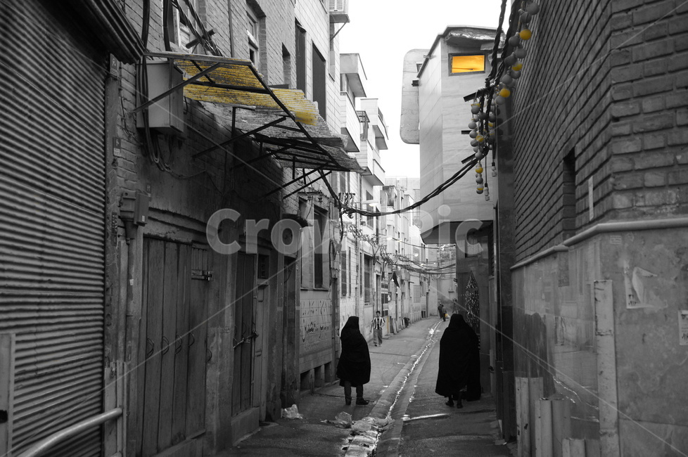 yellow,path,middleeast,hijaab,islam,walkway,통로,해외,외국,세계,foreign,oversea,world