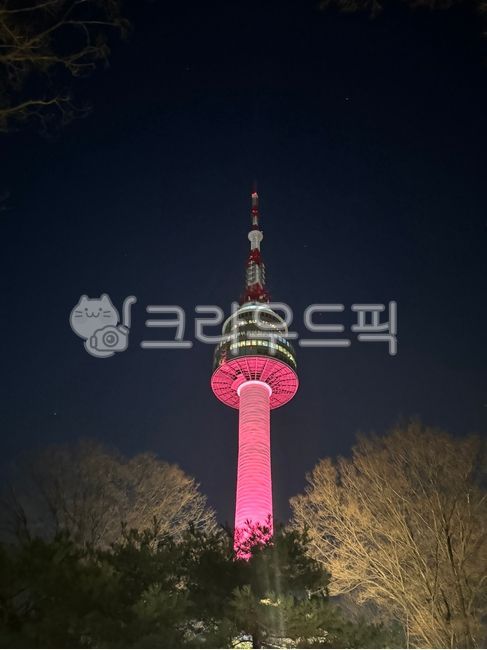 남산타워,남산서울타워,서울타워,서울타워플라자,건물,빌딩,탑,타워,관광명소,건축학,architecture,tower,building