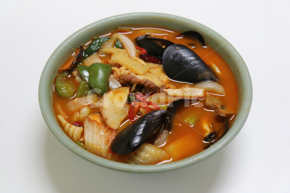 짬뽕,점심,중식,중국요리,면,면요리,누들,불짬뽕,매운,누끼,음식,식재료,요리,food,cook,meal,dishes,food reserves,중식,중국음식,중화요리,chinese food,chinese dishes,chinese meal,chinese cook