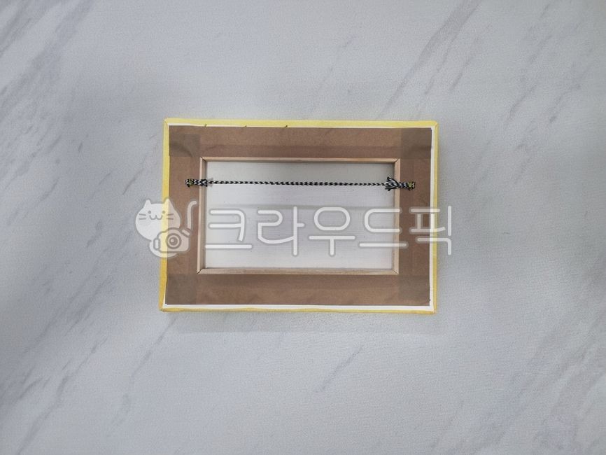 The back,thebackofaframe,photo frame,pictureframe,backside,back of frame,back side,back plate,backplate,marble,back panel of picture frame,artificialmarble,pictureframebackplate,artificial marble,picture frame,Photo Frame,frame