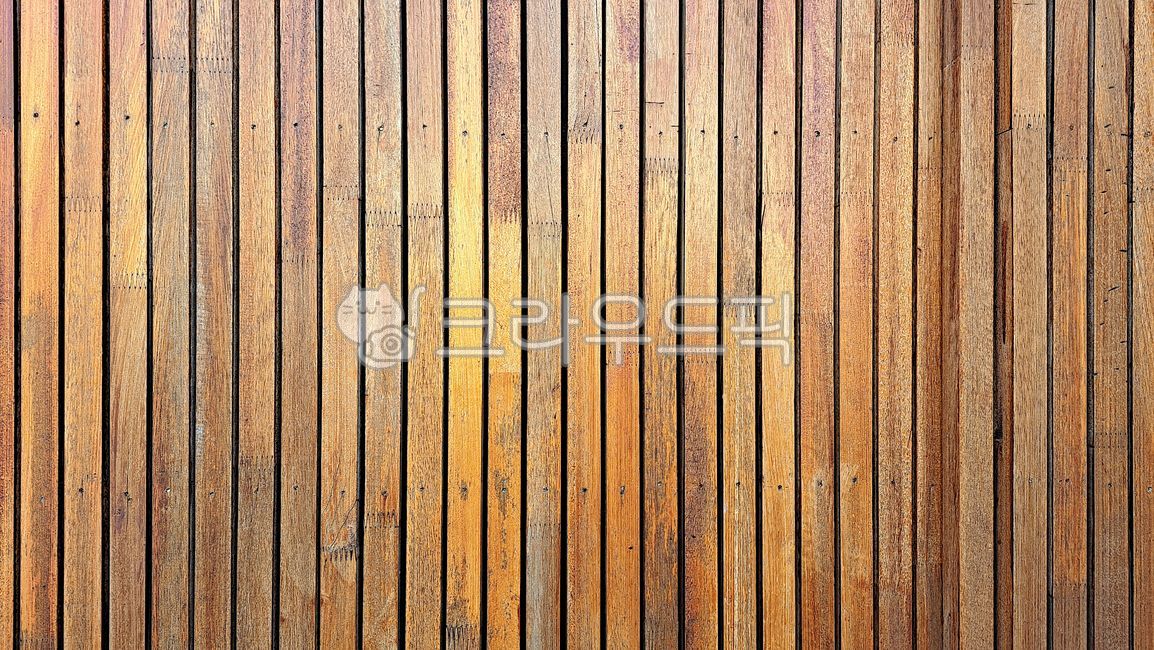 hardwood,stained wood,wood pattern,interior design,tree,wooden wall,wood wall,wood,wall