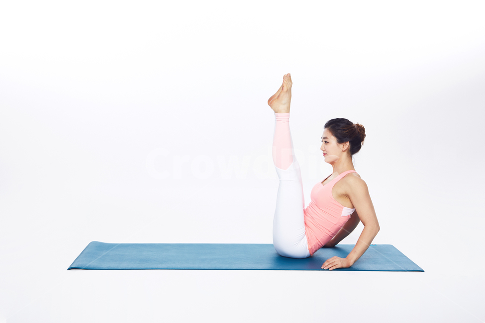 self developement,home training,beauty,sweats,concept,yoga,training,young woman,stretching,body,body profile,life,beautiful,health training,flexibility,Abs,balance,yoga movements,sports wear,diet,core exercise,female,strength training,pretty,sports,pose,p