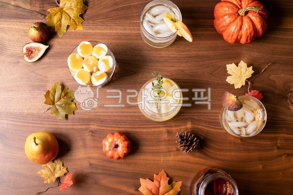 alcohol,Cocktail Guide,cocktail,fallcocktailguide,Fall Cocktail Guide,autumn,liquor