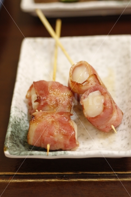 음식,요리,꼬치,관자,베이컨,돼지고기,여행,조개,해물,고기,야식,야시장,식당,구이,음식,식재료,요리,food,cook,meal,dishes,food reserves,디저트,간식,후식,dessert,snack