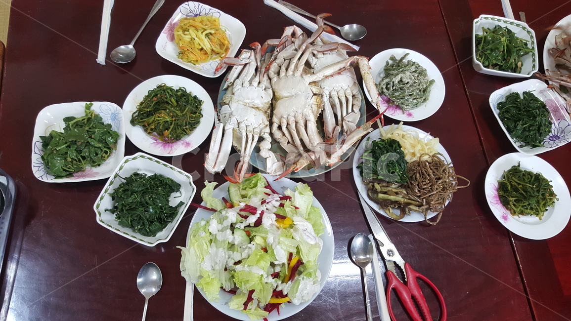요리,게,게요리,반찬,식사,나물,샐러드,수저,식탁,한식,음식,식재료,요리,food,cook,meal,dishes,food reserves,한식,한국음식,한국요리,korean food,korean dishes,korean meal,korean cook