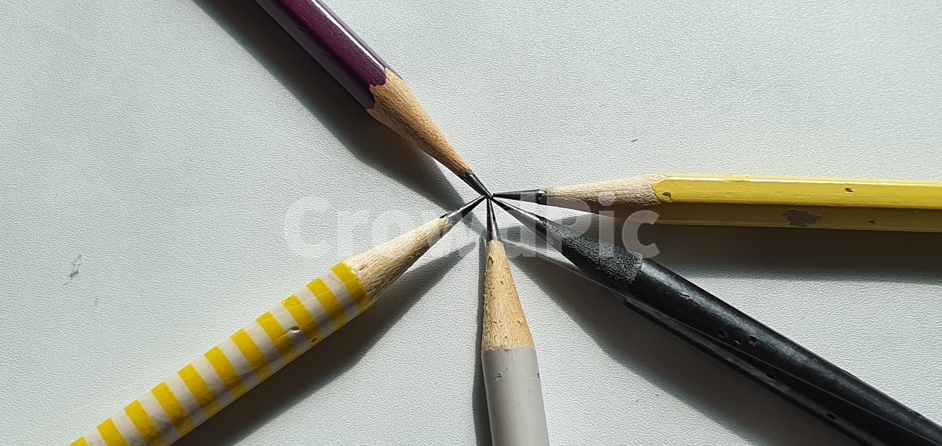필기구,나무,흑연,연필심,object,sharp,equipment,art,drawing,isolated,tool,draw,write,design,graphite,background,office,work,white,simple,wood,tip,study,school,college,wooden,concept,lead,learn,graphic,color,pencil,연필