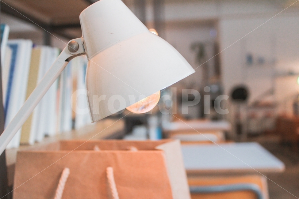 조명,분위기,카페,만남,cafe,감성,sensible,feeling,인테리어,실내디자인,interior design,사물,물건,오브젝트,thing,object,matter