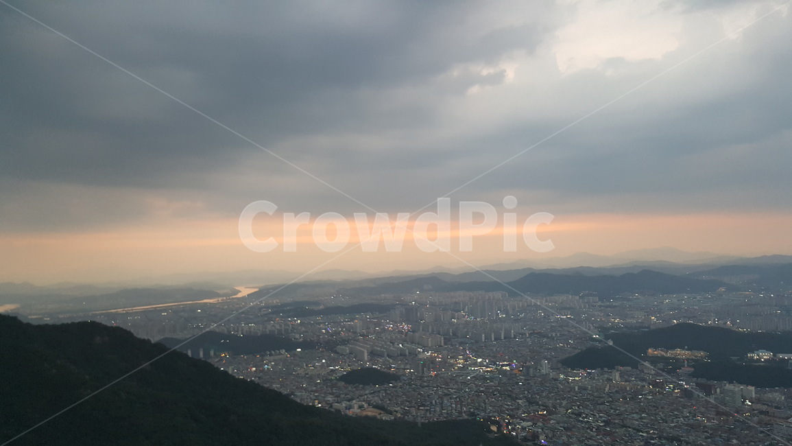 앞산,도시,전경,먹구름,노을