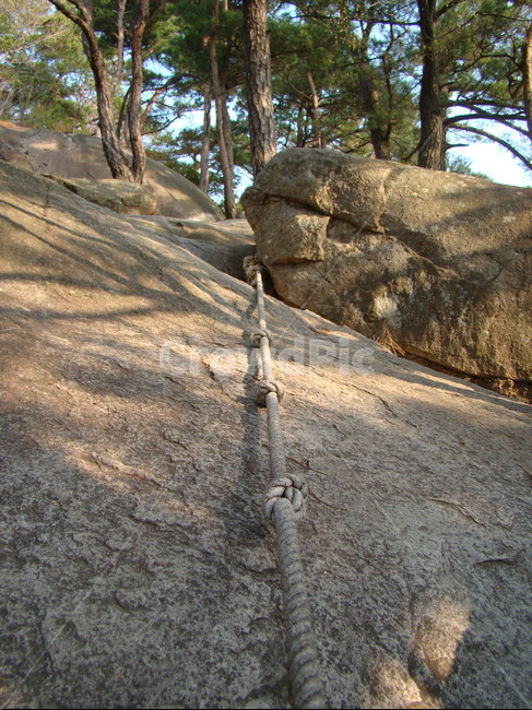 outdoors,옥외,rope,로프,구조,밧줄