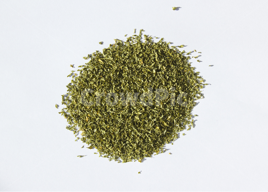 parsley,dryparsley,powder,파슬리,파슬리가루,파슬리잎,가루,요리재료,식재료,이탈리안,말린,마른,말린잎,closeup,cooking,driedparsley,dry,food,italian,leaf,parsleyleaf,plant,topview,양념,더미,dummy,group,덩어리,모여있는,탑앵글,음식,식재료,요리,food,cook,meal,dishes,food reserves