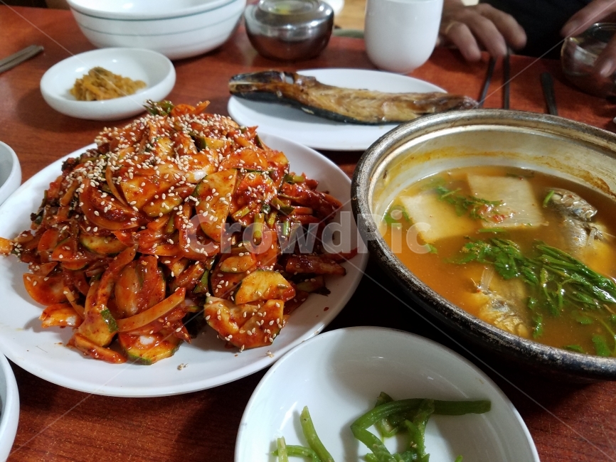 회무침,회,활어,조기탕,한식,음식,식재료,요리,food,cook,meal,dishes,food reserves,수산물,해산물,fishery products,seafood,한식,한국음식,한국요리,korean food,korean dishes,korean meal,korean cook