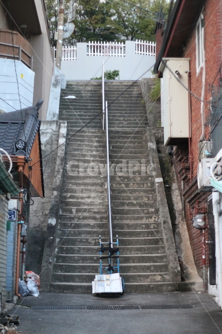 계단,언덕,동네,집근처,난간