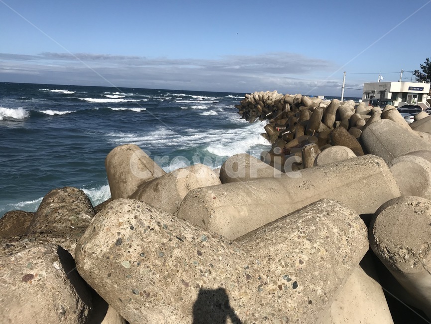 트라이포드,방파제,포항,바닷가,파도,해안,하늘,구름,파란,자연,풍경,nature,landscape,rubble,파편