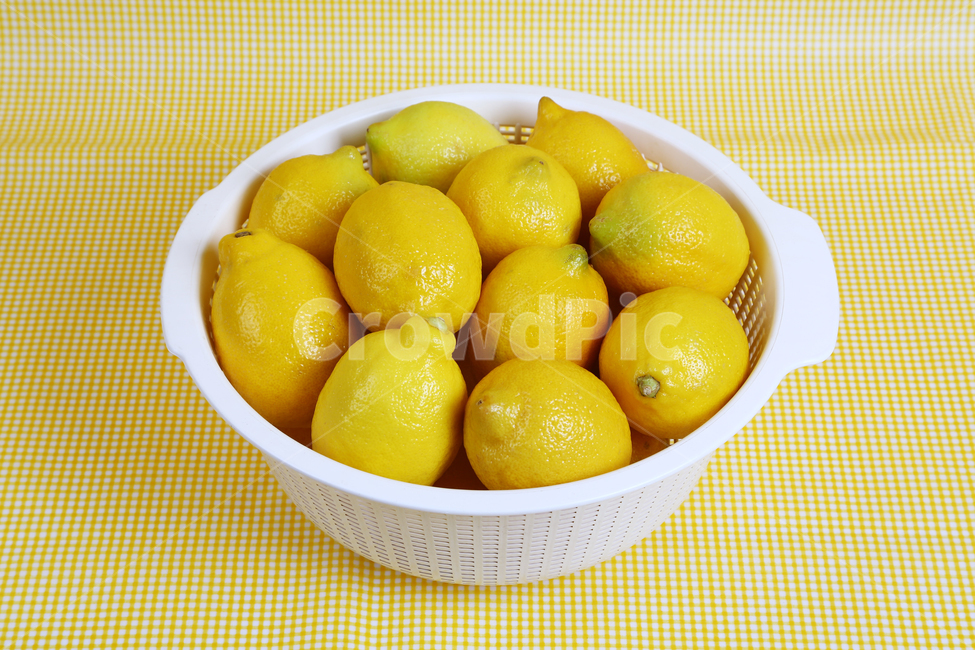 레몬,과일,식품,신선,음식,노랑,상큼,새콤,열매,lemon,fruit,fresh,food,yellow,bunch,sour,berries,음식,식재료,요리,food,cook,meal,dishes,food reserves,과일,열매,fruit
