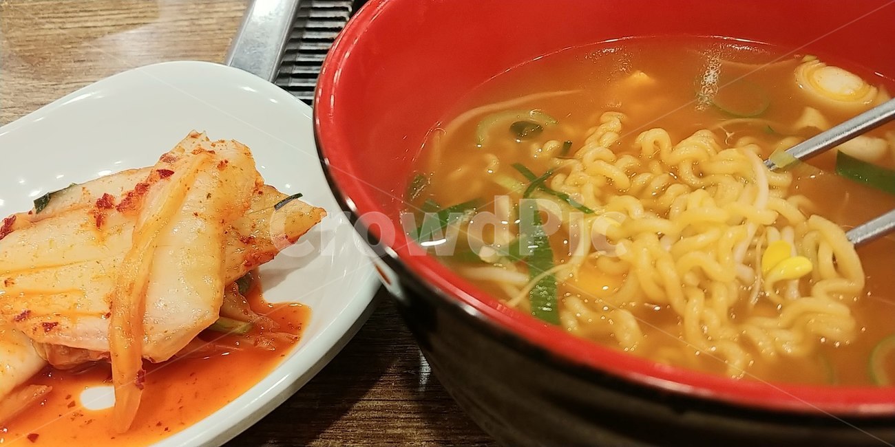 김치,라면,음식,국물,매운음식,음식,식재료,요리,food,cook,meal,dishes,food reserves,면류,면요리,noodles,한식,한국음식,한국요리,korean food,korean dishes,korean meal,korean cook