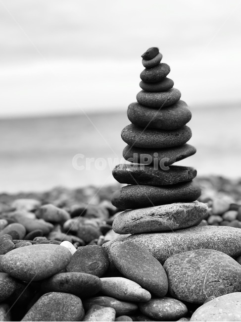 돌탑,흑백,바다,몽돌,거제도,흑백,모노톤,monochrome,black and white