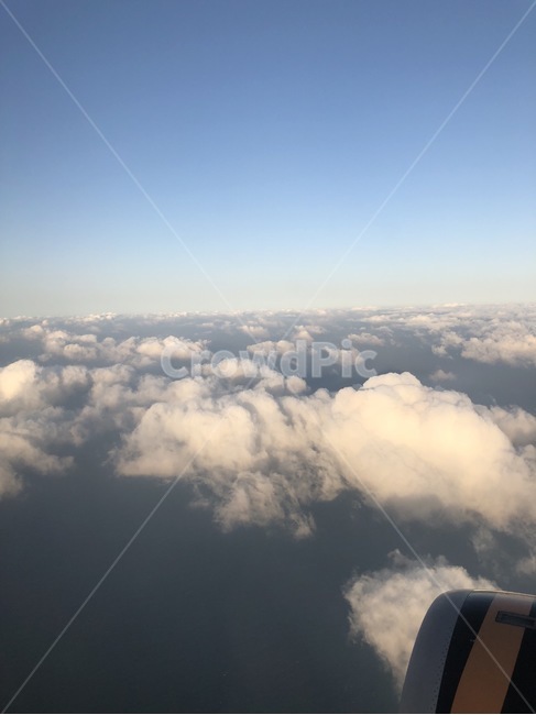 상공,하늘,구름,비행기,수평선,자연,theskyabove,sky,cloud,airplane,horizon,zyoukuu,sora,kumo,hikouki,suiheisen,nature,자연,풍경,nature,landscape,교통,교통수단,traffic,transportation,outdoors,옥외,weather,날씨