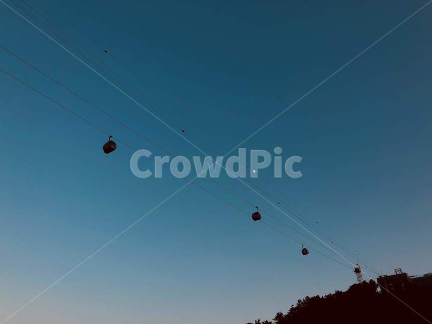 sky,night view,color,cable car,Emotional photo,moon,sunset,nightfall,sensible