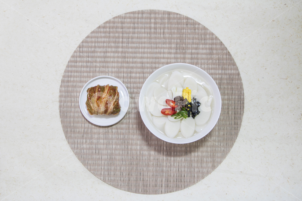 김치,국,떡국,한지,설,설날,구정,명절,전통,프레임,배경,탬플릿,신년,새해,한국전통,한국문화,korean traditional,korean culture,새해,new year